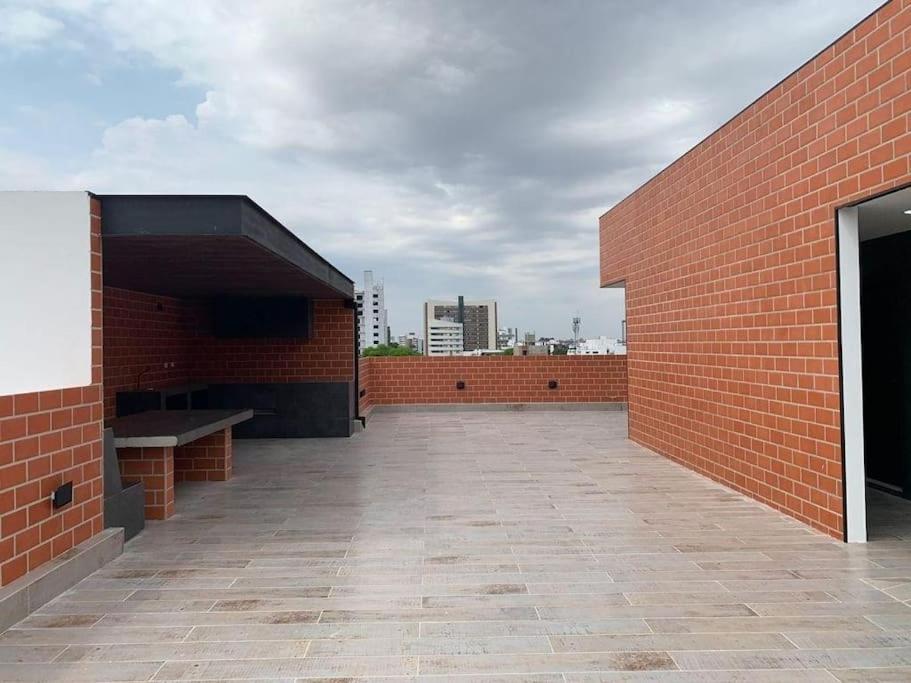 Apartamento Equipetrol Edificio Tuareg 110 *